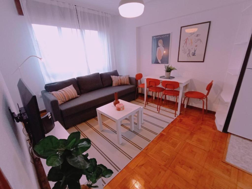 Apartment Maura 2 Oviedo